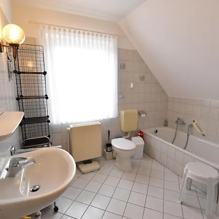 Granat - #124613 Vakantiehuis *